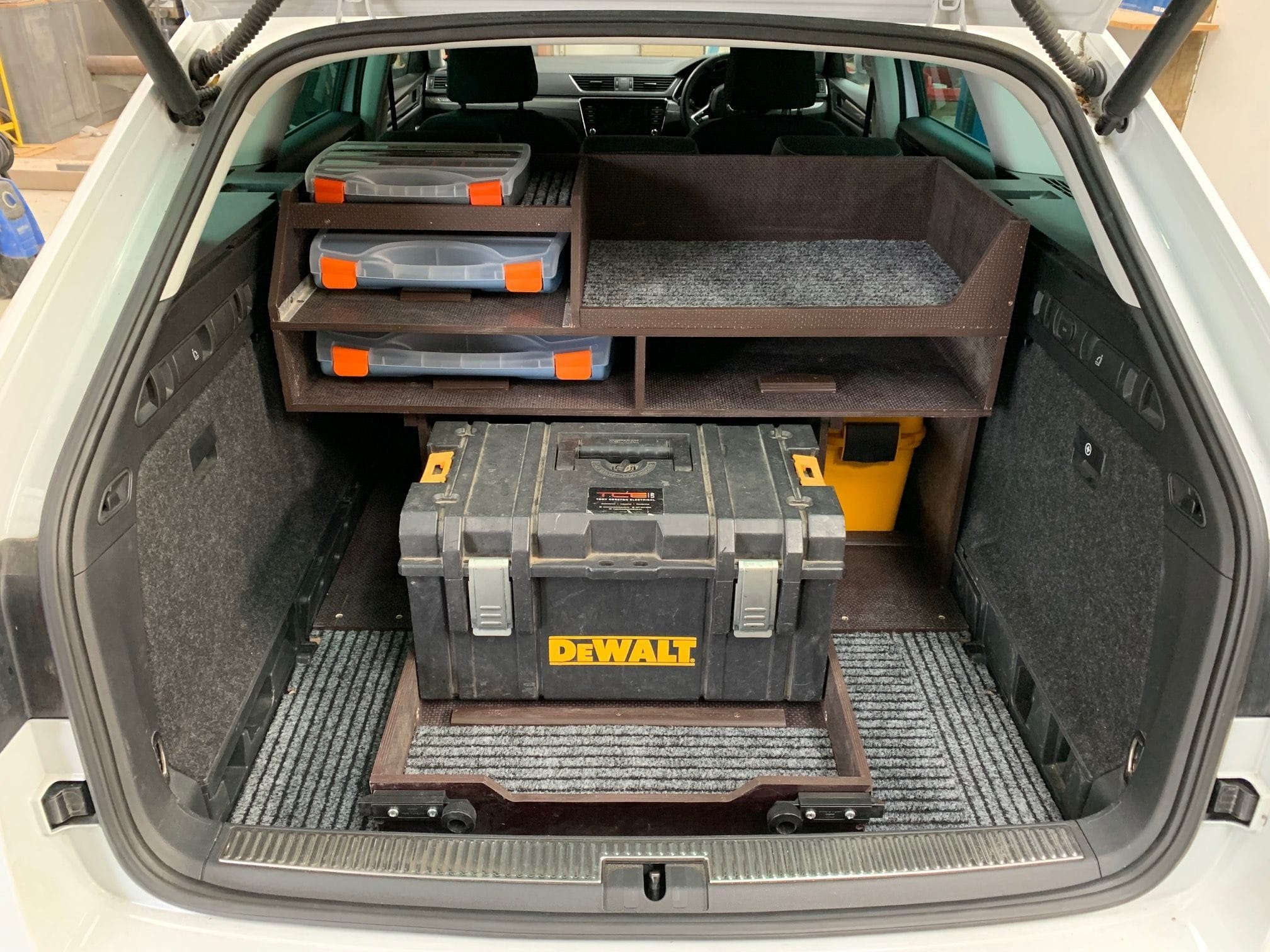 We create bespoke tool fitouts to maximise space in your vehicle for your tools.